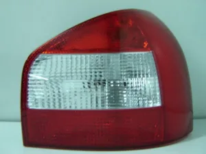 Piloto Trasero Derecho (2000-2003) para Audi A3 2000