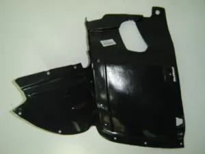 Resguardo Paso De Rueda Delantero Izquierdo (Delantero) para Audi A3 2003