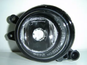 Faro Antiniebla Derecho para Audi A4 2001 y Volvo C30 2006, C70 2007 y S40 2003