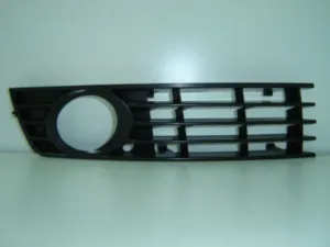 Rejilla Derecha Paragolpes Delantero (Con Agujero) para Audi A4 2001