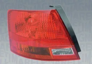 Piloto Trasero Izquierdo (Magneti Marelli) (Sw) para Audi A4 2004