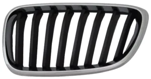 Rejilla Delantera Izquierda (Cromada/Negra ) para Bmw S/2 F22 COUPE 2013