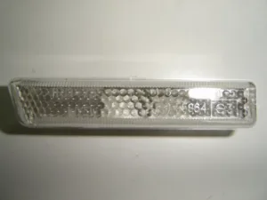 Piloto Lateral Izquierdo (Blanco) para Bmw S/3 E36 1990, S/3 E36 1994, X5 E53 2000 y X5 E53 2003