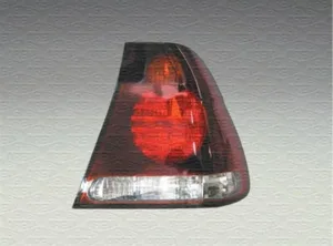 Piloto Trasero Derecho Con Marcha Atrás ( Magneti Marelli) para Bmw S/3 E46 COMPACT 2001