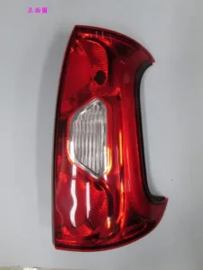 Piloto Trasero Izquierdo para Fiat PANDA 2012 y PANDA 4X4 2012