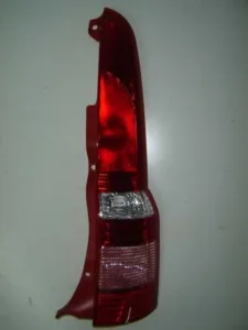 Piloto Trasero Derecho (Cuerpo Rojo) para Fiat PANDA 2003