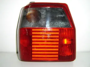 Piloto Trasero Izquierdo para Fiat UNO 1989