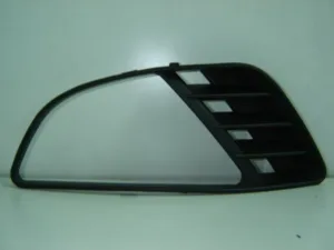 Rejilla Izquierda Paragolpes (Con Agujero) para Ford FIESTA MK5 2002