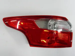 Piloto Trasero Izquierdo (Sw) para Ford FOCUS 2011