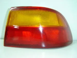 Piloto Trasero Derecho (Sedan) (Aleta) (4P/Coupe ) para Honda CIVIC 1992