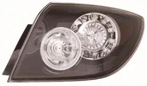 Piloto Trasero Derecho (5 Puertas) (Led) para Mazda 3 H/B 2004