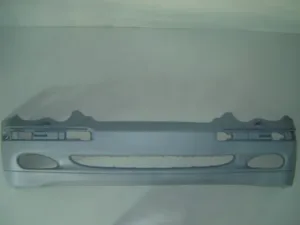 Paragolpes Delantero Imprimado (Classic / Elegance) (Con Agujeros Para Lavafaros) para Mercedes-Benz C W203 2000