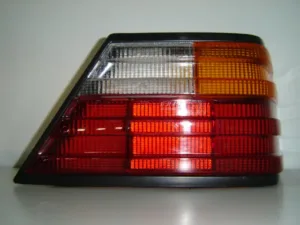 Tulipa Piloto Trasero Derecho para Mercedes-Benz E W124 1985