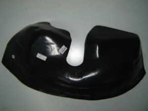Resguardo Paso De Rueda Delantero Derecho para Mercedes-Benz SPRINTER 1995, SPRINTER 2000 y SPRINTER 2002 y Volkswagen LT II 1997
