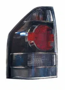 Piloto Trasero Izquierdo (3 Puertas ) para Mitsubishi PAJERO 2008