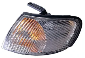 Piloto Delantero Derecho (1998-2000) para Nissan ALMERA N15 1995