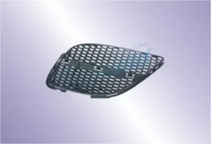 Rejilla Izquierda Capó (Negra) para Nissan ALMERA N16 2002