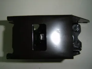 Soporte Paragolpes Delantero Derecho para Nissan MICRA K11 1992