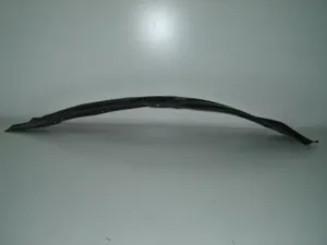 Resguardo Paso De Rueda Delantero Derecho para Nissan PATROL 1998