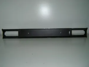 Centro Paragolpes Trasero para Nissan PICK-UP D21 1986