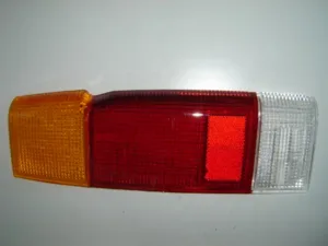 Tulipa Piloto Trasero Derecho (Caja Metalica) para Nissan PICK-UP KING CAB 1986
