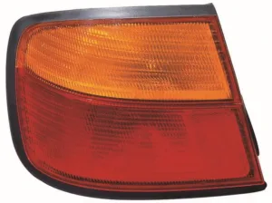 Piloto Trasero Izquierdo Rojo/Amarillo (4 Puertas) para Nissan PRIMERA P11 1996
