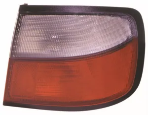 Piloto Trasero Derecho Rojo-Blanco (4 Puertas) para Nissan PRIMERA P11 1996