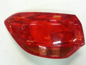 Piloto Trasero Izquierdo (Rojo/Roja Sw) para Opel ASTRA J 2009