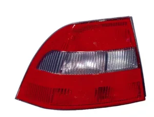 Piloto Trasero Izquierdo (Ahumado) para Opel VECTRA B 1995