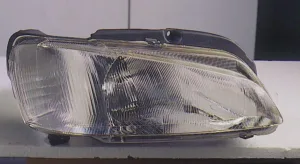 Faro Derecho (Regulacion Manual/Electrica) para Peugeot 106 1996