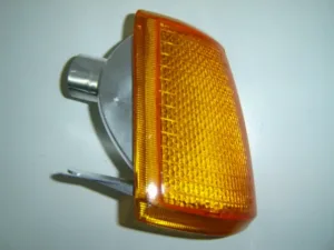 Piloto Delantero Derecho para Peugeot 205 1983