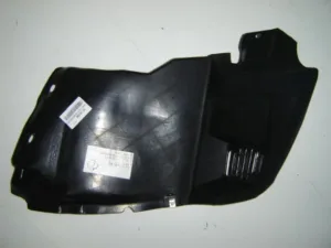 Resguardo Paso De Rueda Delantero Derecho (Delantero) para Renault CLIO I 1990