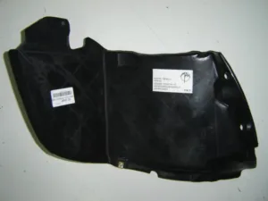 Resguardo Paso De Rueda Delantero Izquierdo (Delantero) para Renault CLIO I 1990