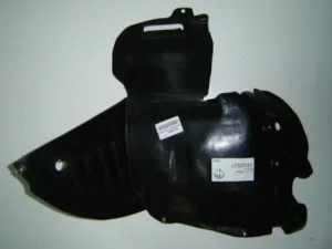Resguardo Paso De Rueda Delantero Izquierdo (Delantero) para Renault KANGOO 1997 y KANGOO 2003