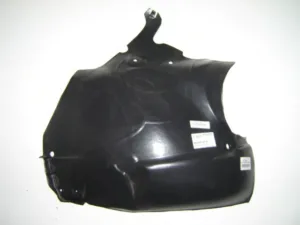 Resguardo Paso De Rueda Delantero Derecho (Trasero) para Renault MEGANE I 1996
