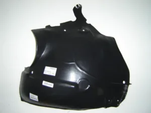 Resguardo Paso De Rueda Delantero Izquierdo (Trasero) para Renault MEGANE I 1996