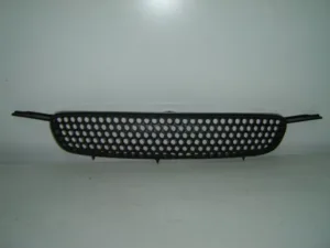 Rejilla (Negra) para Toyota COROLLA 1997