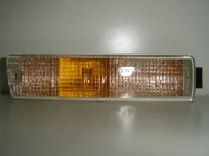 Piloto Delantero Derecho (Blanco) para Volkswagen GOLF II 1983 y JETTA II 1983