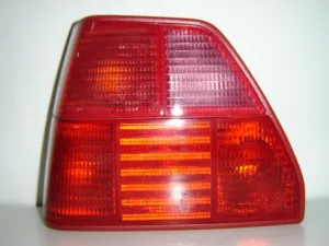 Piloto Trasero Izquierdo (Rojo) para Volkswagen GOLF II 1983