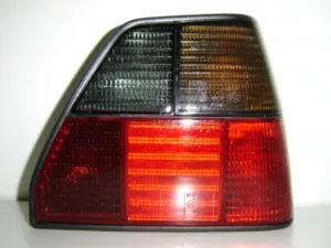 Piloto Derecho (Ahumado) para Volkswagen GOLF II 1983