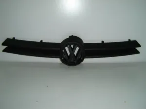 Rejilla (Exterior) para Volkswagen GOLF IV 1997