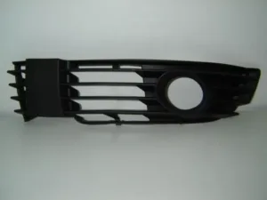 Rejilla Izquierda Paragolpes Delantero (Con Agujero) para Volkswagen PASSAT B6 2000