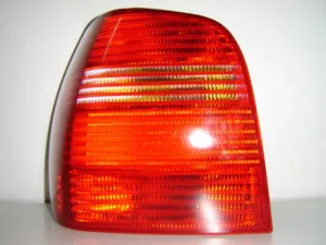 Piloto Trasero Izquierdo para Volkswagen POLO 1999